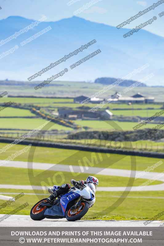 anglesey no limits trackday;anglesey photographs;anglesey trackday photographs;enduro digital images;event digital images;eventdigitalimages;no limits trackdays;peter wileman photography;racing digital images;trac mon;trackday digital images;trackday photos;ty croes